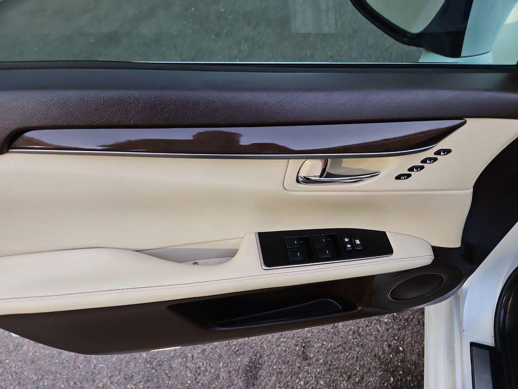 used 2018 Lexus ES 350 car, priced at $28,199