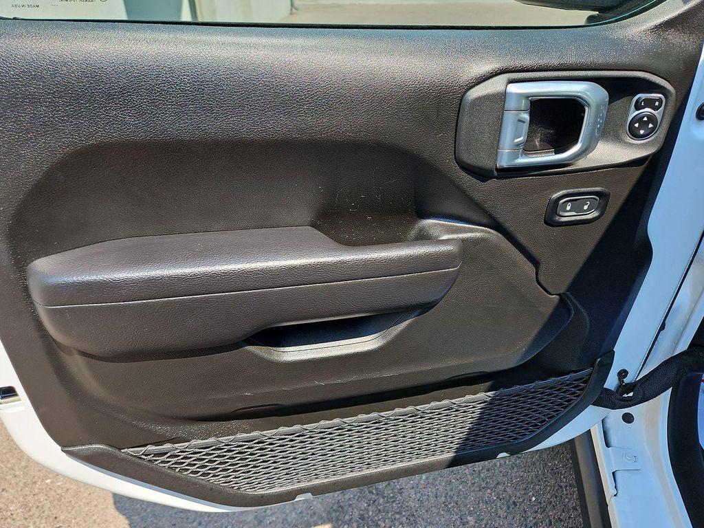 used 2024 Jeep Wrangler car, priced at $35,994