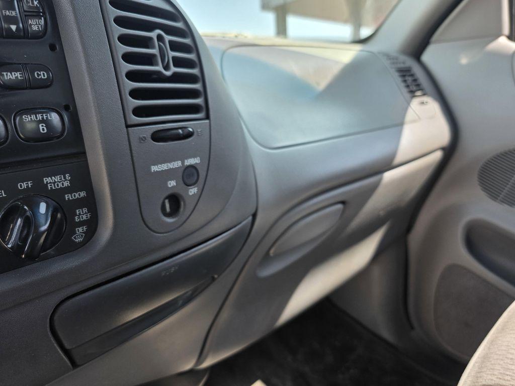 used 1998 Ford F-150 car, priced at $6,995