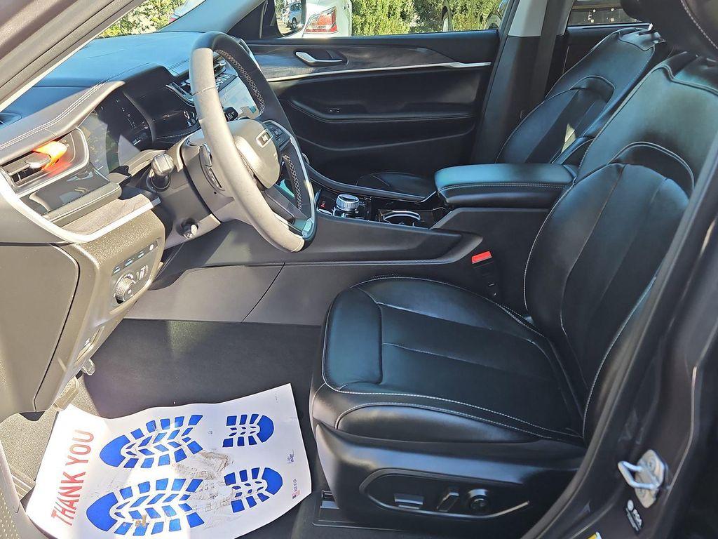 used 2022 Jeep Grand Cherokee 4xe car, priced at $31,994