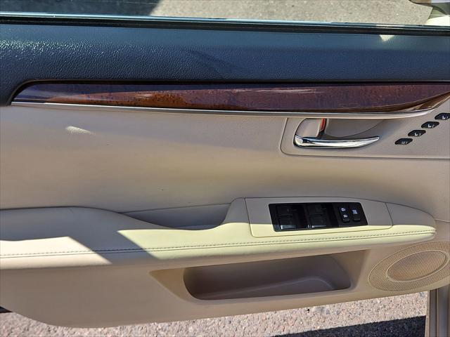 used 2013 Lexus ES 350 car, priced at $17,899