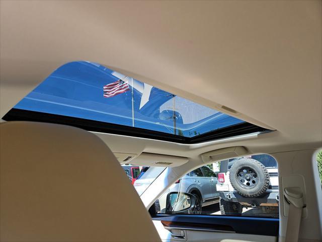 used 2013 Lexus ES 350 car, priced at $17,899