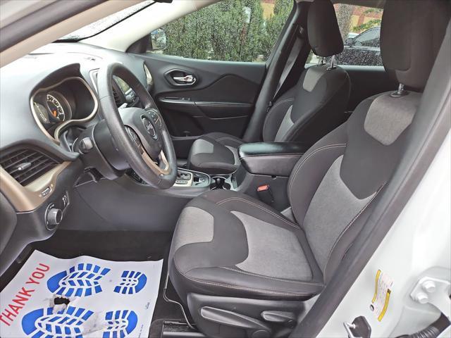 used 2015 Jeep Cherokee car, priced at $8,497