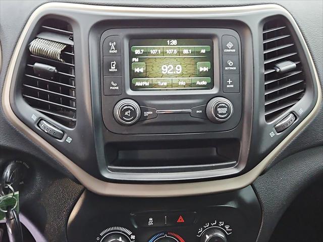 used 2015 Jeep Cherokee car, priced at $8,497