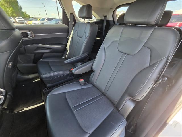 used 2021 Kia Sorento car, priced at $24,498