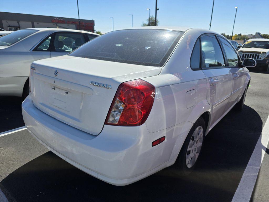 used 2007 Suzuki Forenza car, priced at $3,995