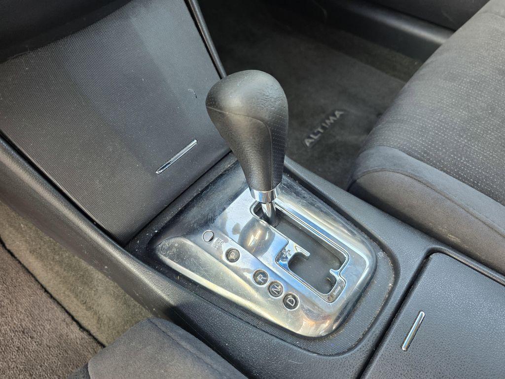 used 2011 Nissan Altima car, priced at $4,995