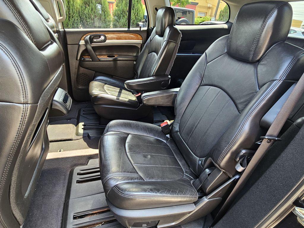 used 2010 Buick Enclave car, priced at $5,995