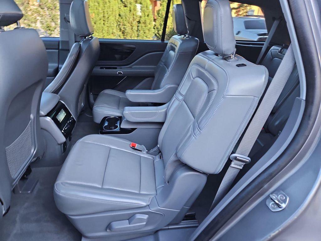 used 2021 Lincoln Aviator car, priced at $37,994