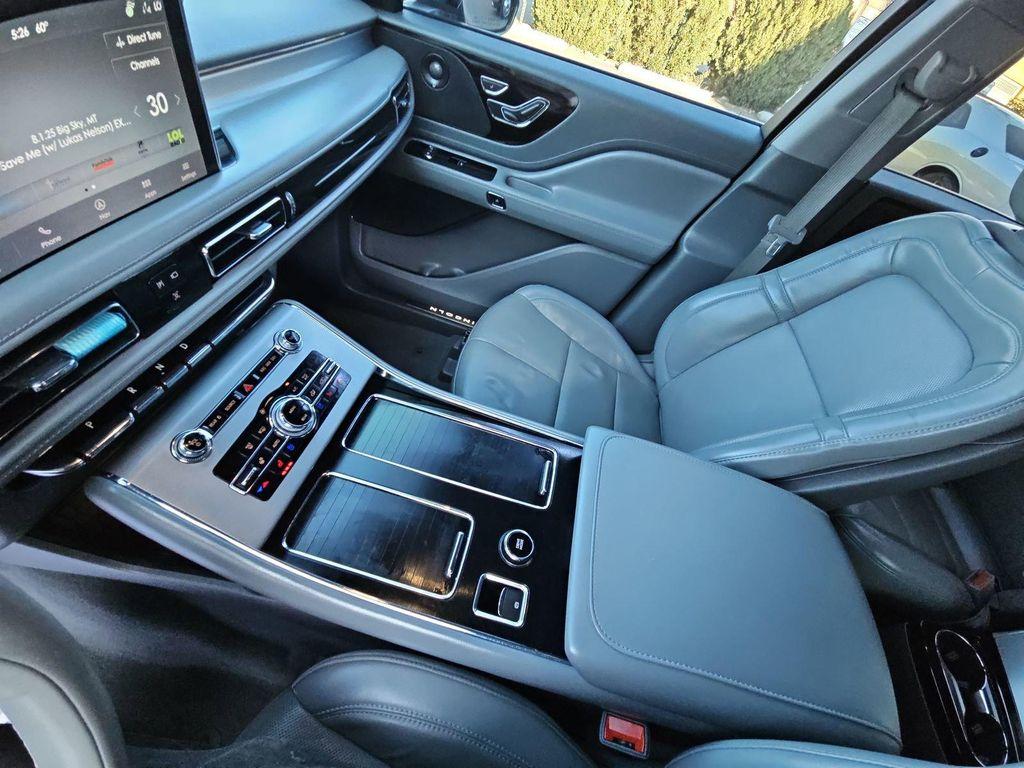 used 2021 Lincoln Aviator car, priced at $37,994