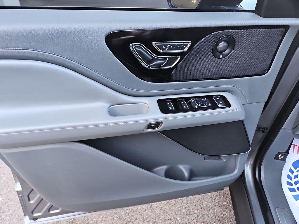 used 2021 Lincoln Aviator car, priced at $37,994