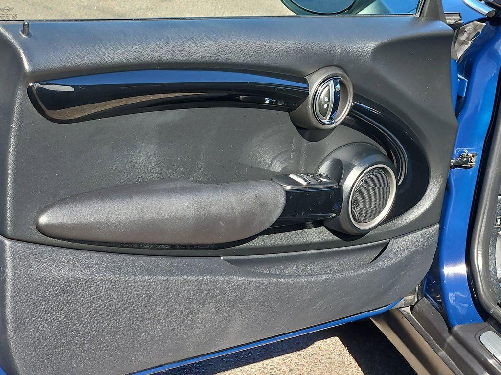 used 2015 MINI Hardtop car, priced at $5,995