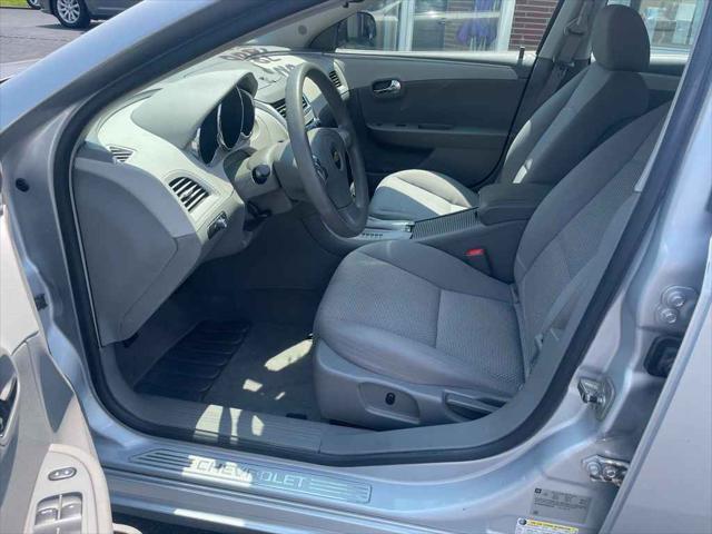 used 2009 Chevrolet Malibu car, priced at $11,995