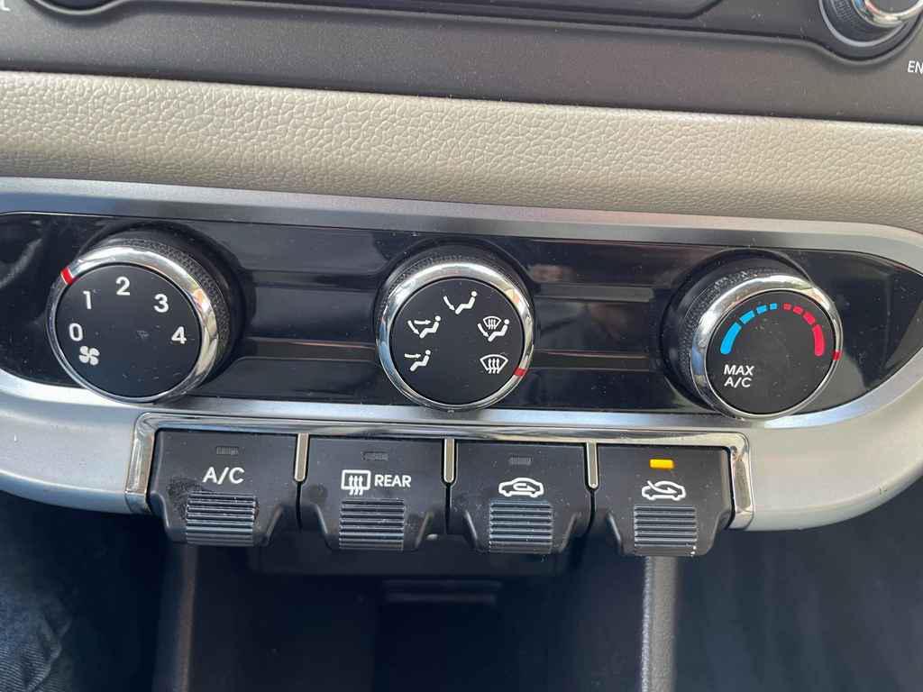 used 2013 Kia Rio car, priced at $7,395