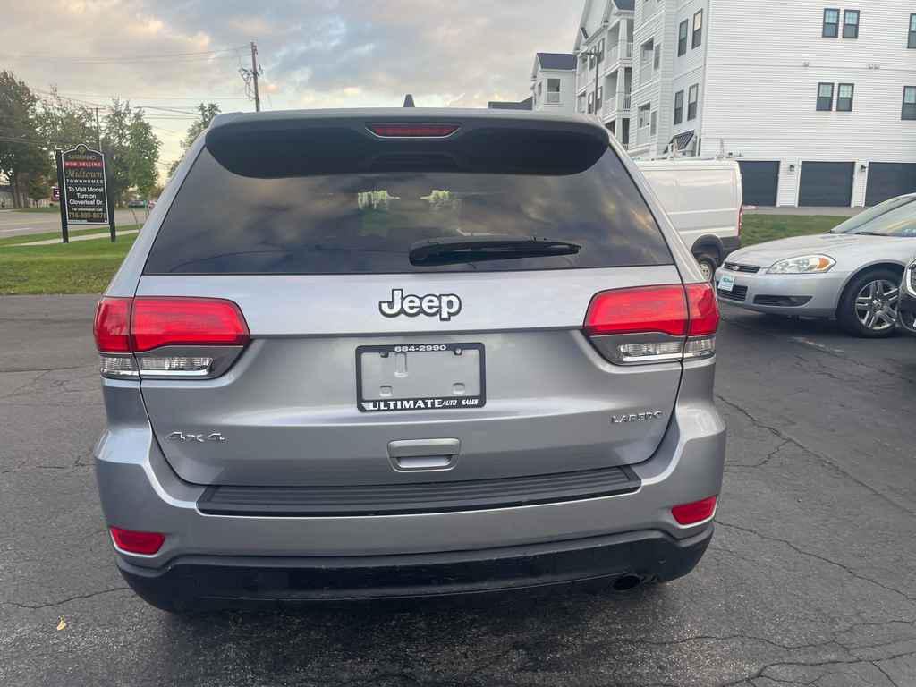 used 2015 Jeep Grand Cherokee car, priced at $14,895