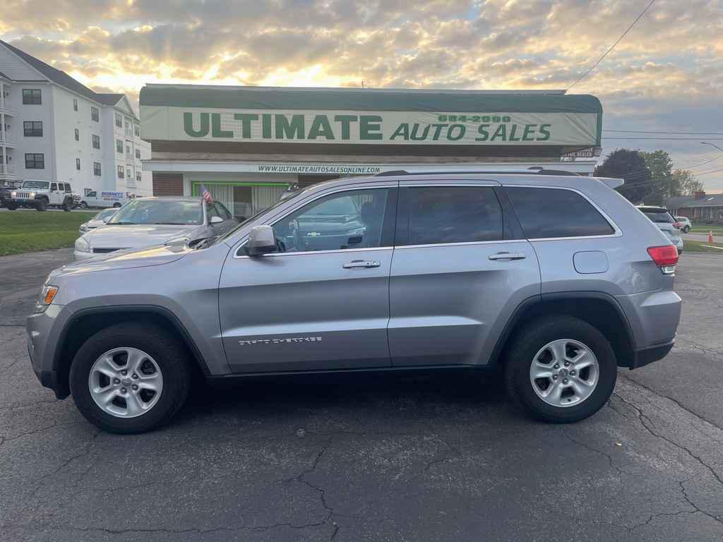 used 2015 Jeep Grand Cherokee car, priced at $14,895