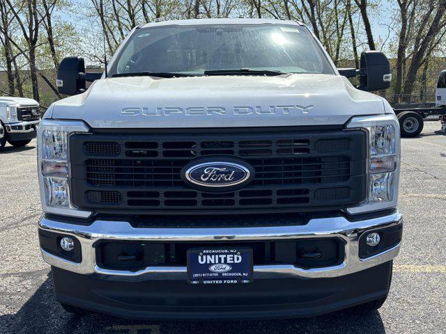 new 2025 Ford F-350 car, priced at $58,900