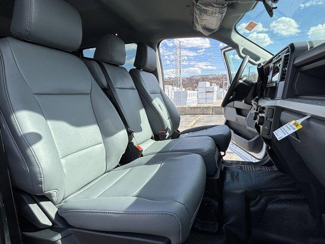 new 2025 Ford F-350 car, priced at $60,370