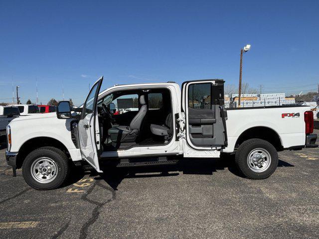 new 2024 Ford F-350 car, priced at $67,690