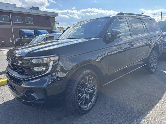 new 2025 Ford Expedition car, priced at $83,650