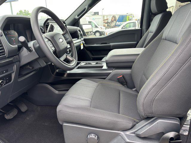 new 2025 Ford F-150 car, priced at $52,555