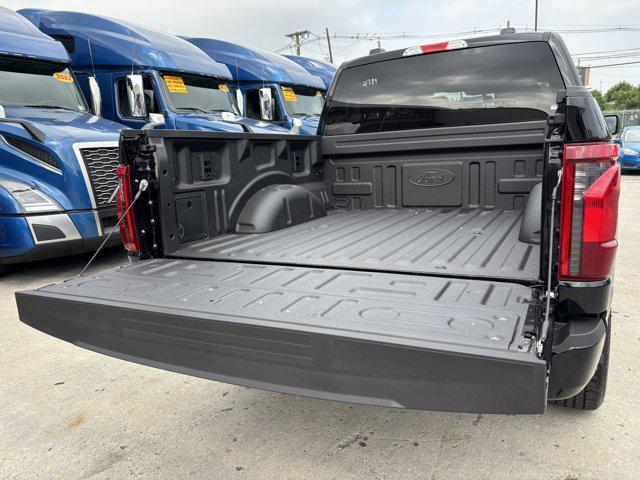 new 2025 Ford F-150 car, priced at $52,555