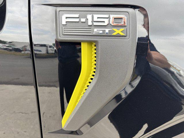 new 2025 Ford F-150 car, priced at $52,555