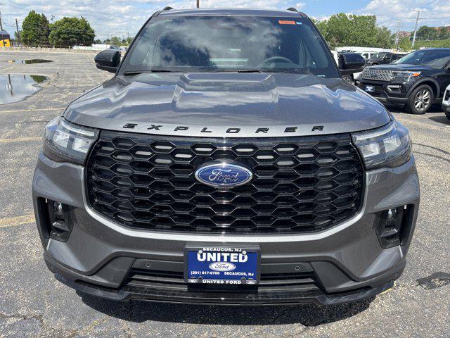 new 2025 Ford Explorer car, priced at $52,460