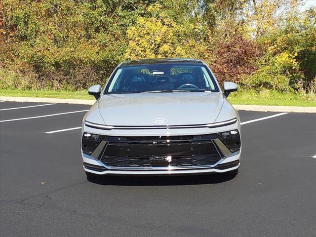 new 2025 Hyundai Sonata Hybrid car, priced at $37,500