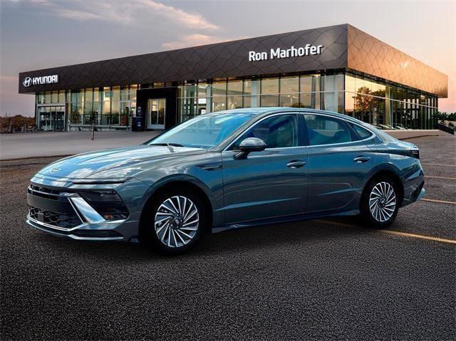 new 2025 Hyundai Sonata Hybrid car, priced at $38,350