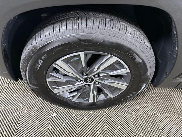 used 2024 Hyundai TUCSON Hybrid car, priced at $23,990