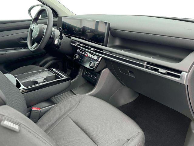new 2025 Hyundai TUCSON Hybrid car, priced at $34,042