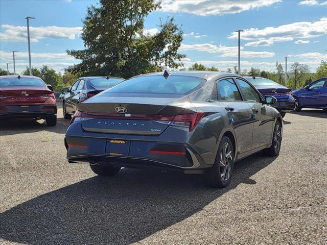 new 2025 Hyundai Elantra car, priced at $26,432