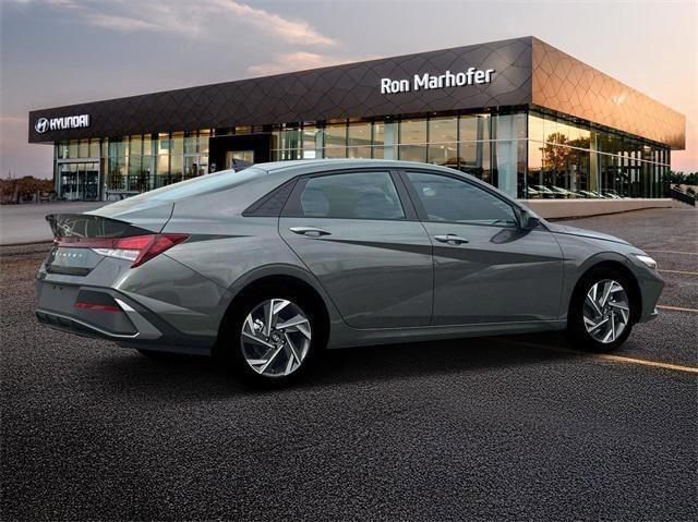 new 2025 Hyundai Elantra car, priced at $24,084