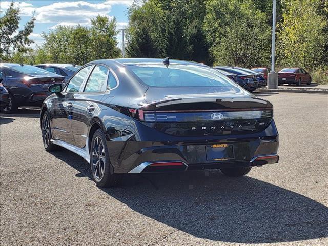 new 2025 Hyundai Sonata car, priced at $28,885