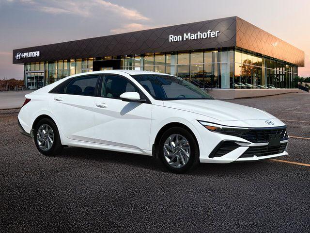 new 2025 Hyundai ELANTRA HEV car, priced at $25,654