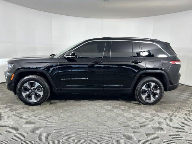 used 2022 Jeep Grand Cherokee 4xe car, priced at $29,990