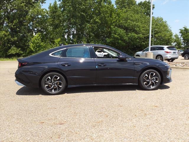 new 2024 Hyundai Sonata car, priced at $26,990