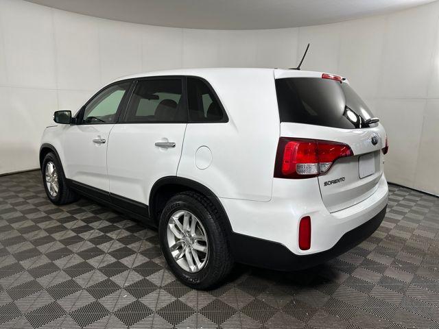 used 2015 Kia Sorento car, priced at $7,990