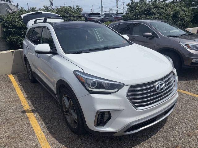 used 2018 Hyundai Santa Fe car, priced at $148,990