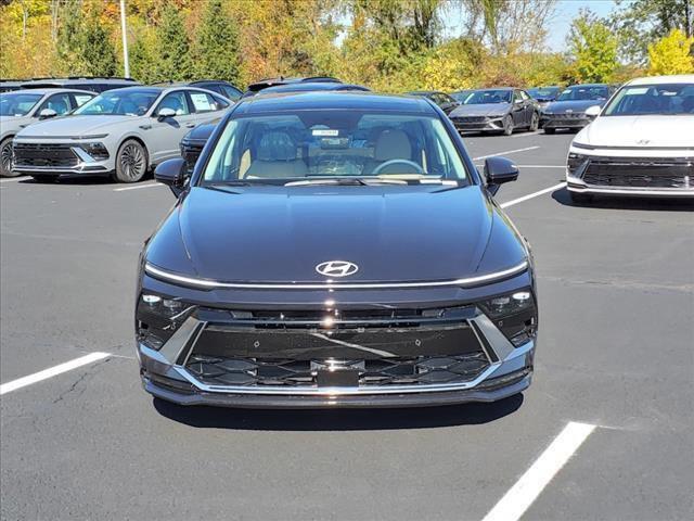 new 2025 Hyundai Sonata Hybrid car, priced at $37,500