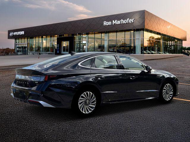 new 2026 Hyundai Sonata Hybrid car, priced at $38,760