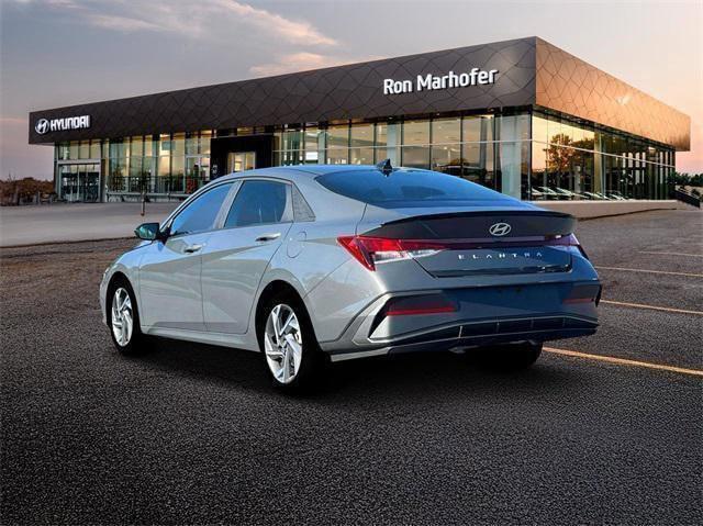 new 2025 Hyundai Elantra car, priced at $24,084