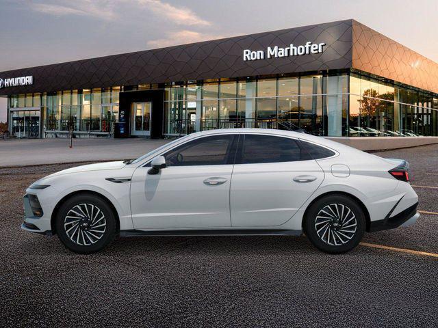 new 2025 Hyundai Sonata Hybrid car, priced at $37,684