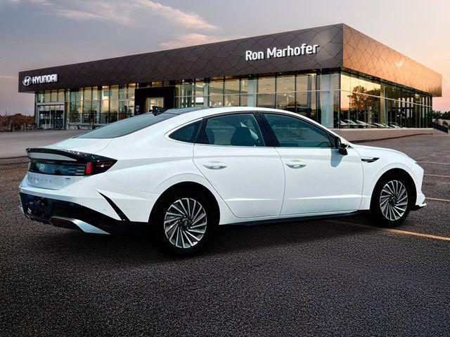 new 2025 Hyundai Sonata Hybrid car, priced at $37,684