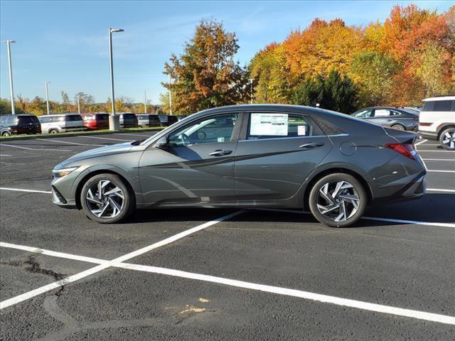 new 2025 Hyundai Elantra car, priced at $25,663