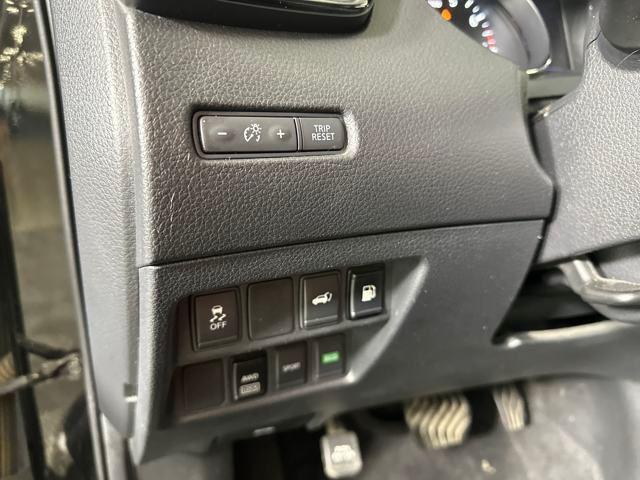 used 2018 Nissan Rogue car, priced at $9,690