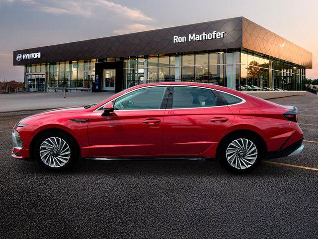 new 2025 Hyundai Sonata Hybrid car, priced at $37,684