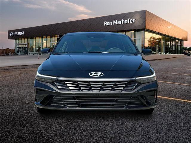 new 2025 Hyundai Elantra car, priced at $24,084