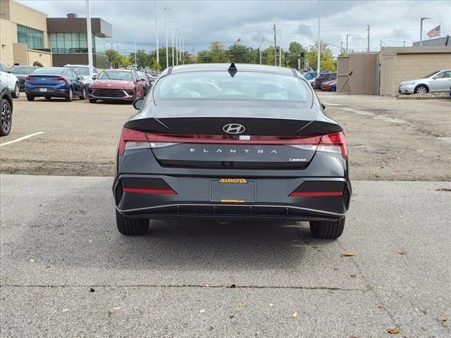 new 2025 Hyundai Elantra car, priced at $26,454